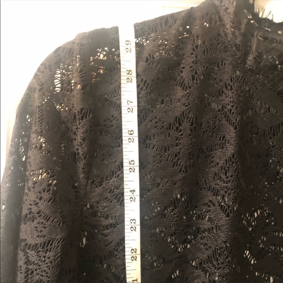 Zara Lace and Fringe Blouse - Picture 5 of 6